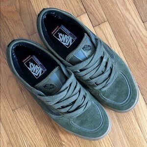 Vans Skate Rowley, Green Gum, Men’s Size 11